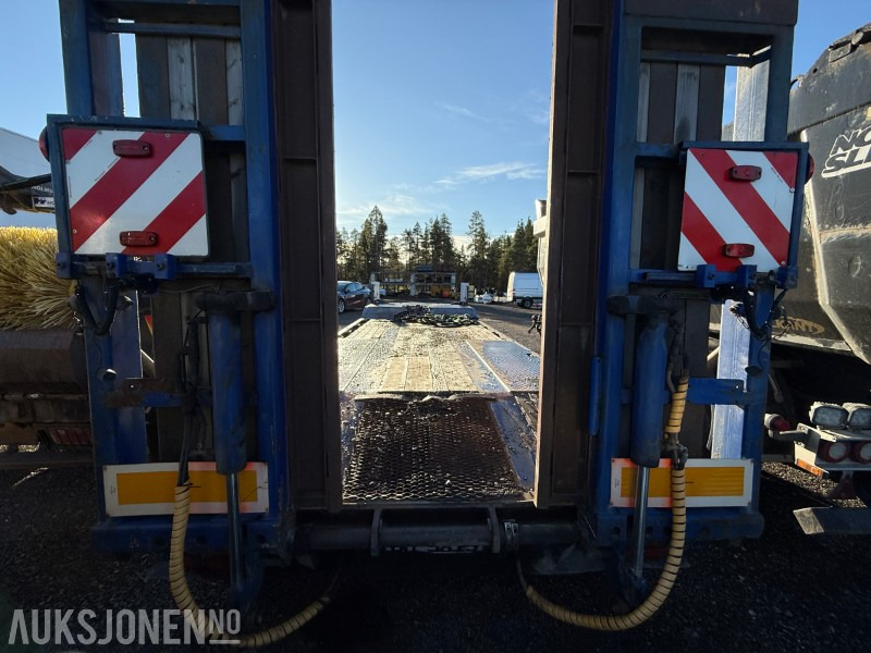 2005 Damm Maskinhenger - 3-aksler - Kjørebroer - Низькорамна платформа причіп: фото 4 2005 Damm Maskinhenger - 3-aksler - Kjørebroer - Низькорамна платформа причіп: фото 4