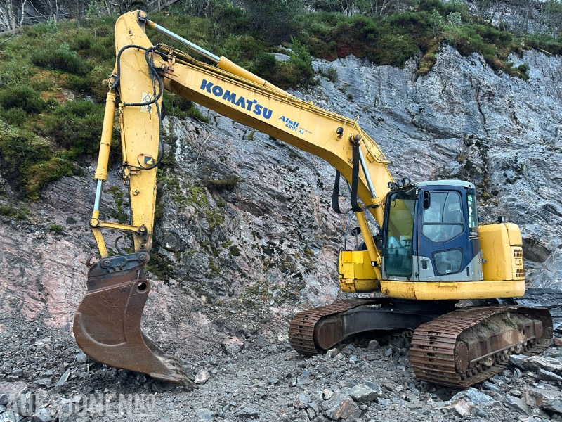 2005 Komatsu PC228USLC-3K gravemaskin // graveskuffe // opplegg til rotortilt - Екскаватор: фото 2 2005 Komatsu PC228USLC-3K gravemaskin // graveskuffe // opplegg til rotortilt - Екскаватор: фото 2
