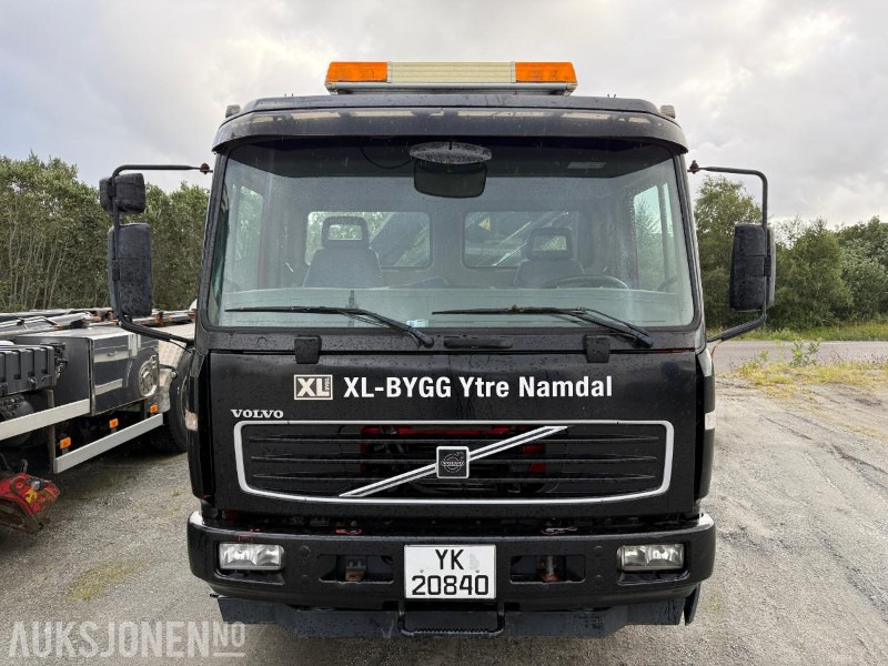 2005 VOLVO FL6H Kranbil med Fast Plan 267842 km Svingbare Lemmer - Вантажівка з маніпулятором: фото 2 2005 VOLVO FL6H Kranbil med Fast Plan 267842 km Svingbare Lemmer - Вантажівка з маніпулятором: фото 2