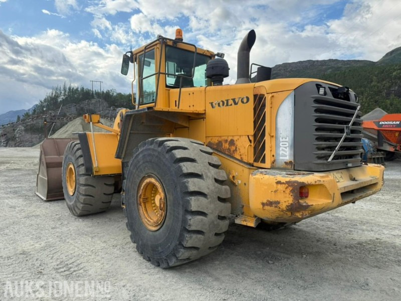 2005 Volvo L220E HJULLASTER - 15364 Timer - Колісний навантажувач: фото 3 2005 Volvo L220E HJULLASTER - 15364 Timer - Колісний навантажувач: фото 3