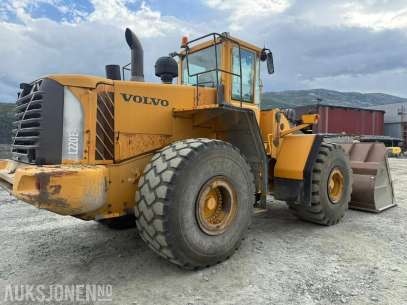 2005 Volvo L220E HJULLASTER - 15364 Timer - Колісний навантажувач: фото 1 2005 Volvo L220E HJULLASTER - 15364 Timer - Колісний навантажувач: фото 1