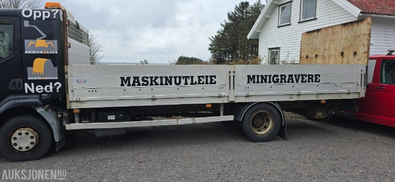 2006 Renault MIDLIUM lastebil med plan - Пожежна машина: фото 5 2006 Renault MIDLIUM lastebil med plan - Пожежна машина: фото 5