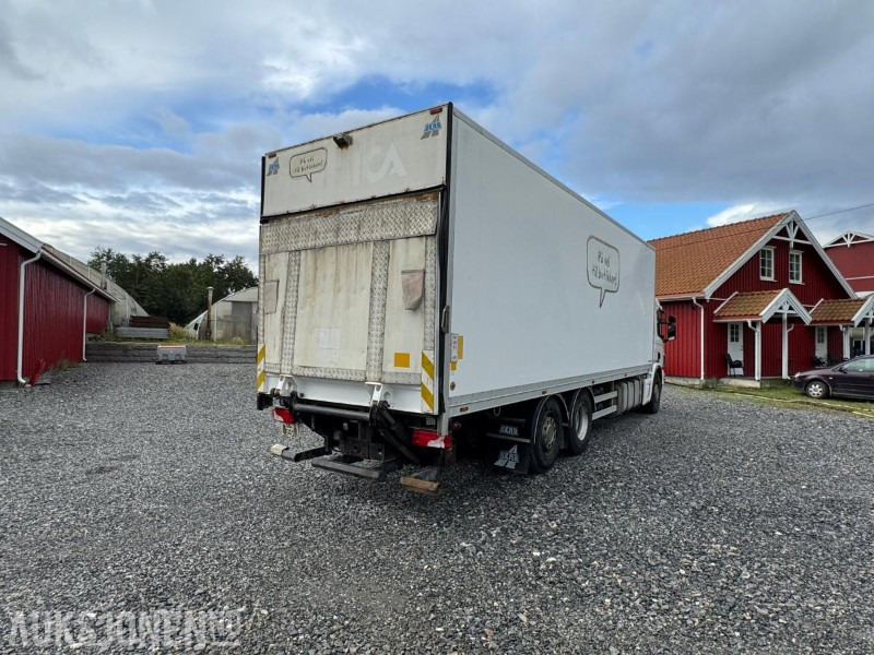 2006 Scania P380 skapbil - Вантажівка з закритим кузовом: фото 4 2006 Scania P380 skapbil - Вантажівка з закритим кузовом: фото 4