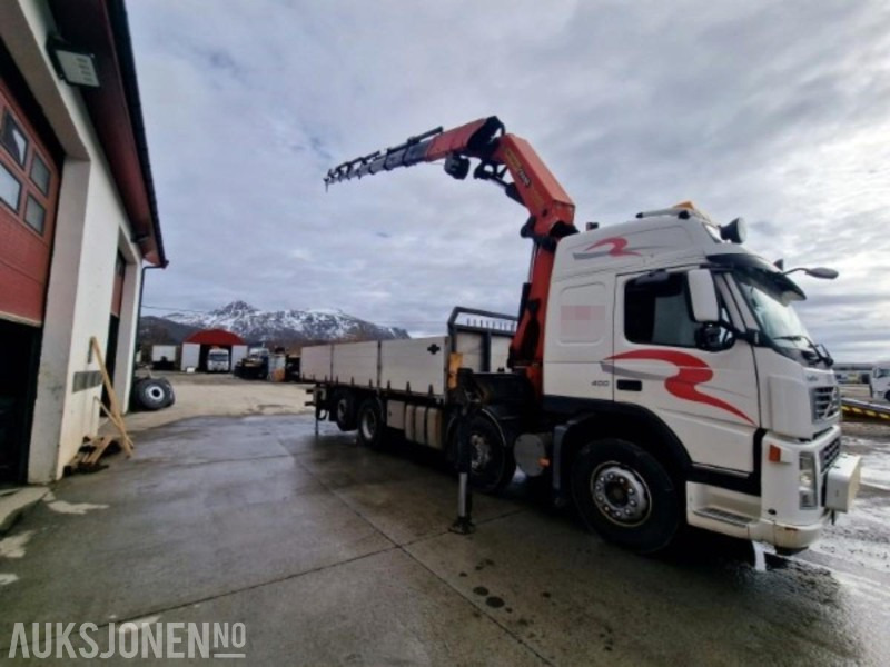 2006 Volvo FM 400 8x2 med PALFINGER PK 44002 og 8 hydrauliske seksjoner, Vinsj, Båtstøter, hydraulisk platform bredding opp til 3.05meter, 7 meter planlengde! - Вантажівка з маніпулятором: фото 2 2006 Volvo FM 400 8x2 med PALFINGER PK 44002 og 8 hydrauliske seksjoner, Vinsj, Båtstøter, hydraulisk platform bredding opp til 3.05meter, 7 meter planlengde! - Вантажівка з маніпулятором: фото 2