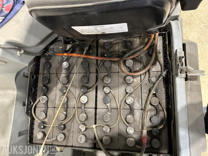 Будівельне обладнання 2008 Nilfisk BR1100S Koste og feiemaskin: фото 12