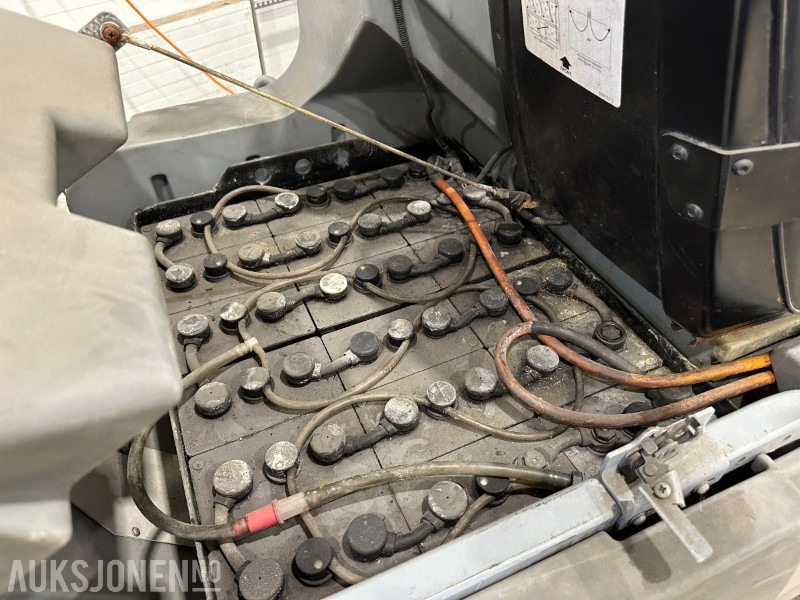 Будівельне обладнання 2008 Nilfisk BR1100S Koste og feiemaskin: фото 11