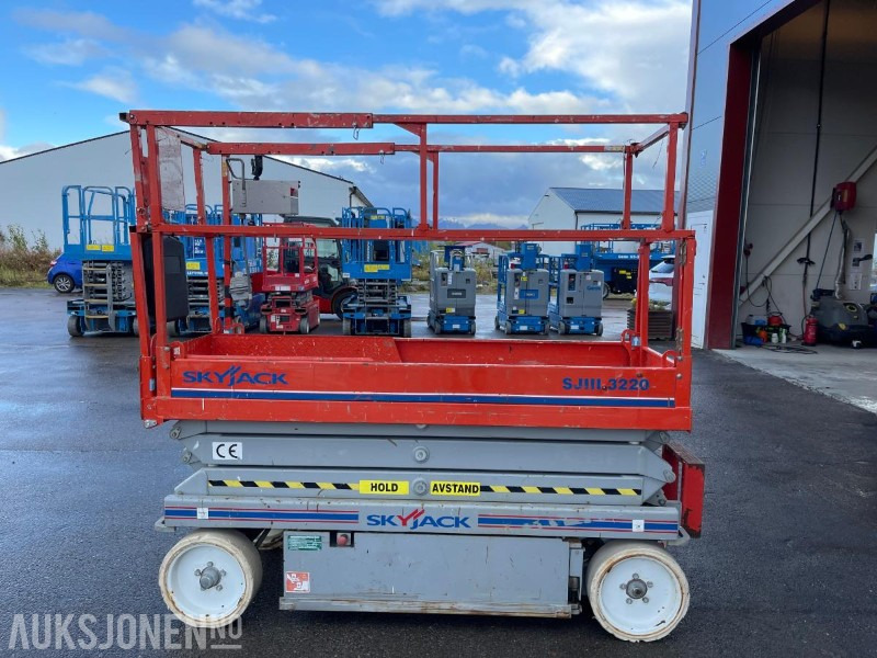 2008 SkyJack SJIII 3220 Sakselift, 208 timer - Підйомник: фото 5 2008 SkyJack SJIII 3220 Sakselift, 208 timer - Підйомник: фото 5