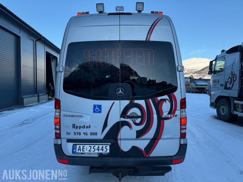 2009 Mercedes-Benz Sprinter 17-seter minibuss – Rullestolheis & godt vedlikeholdt - Мікроавтобус, Пасажирський фургон: фото 5 2009 Mercedes-Benz Sprinter 17-seter minibuss – Rullestolheis & godt vedlikeholdt - Мікроавтобус, Пасажирський фургон: фото 5