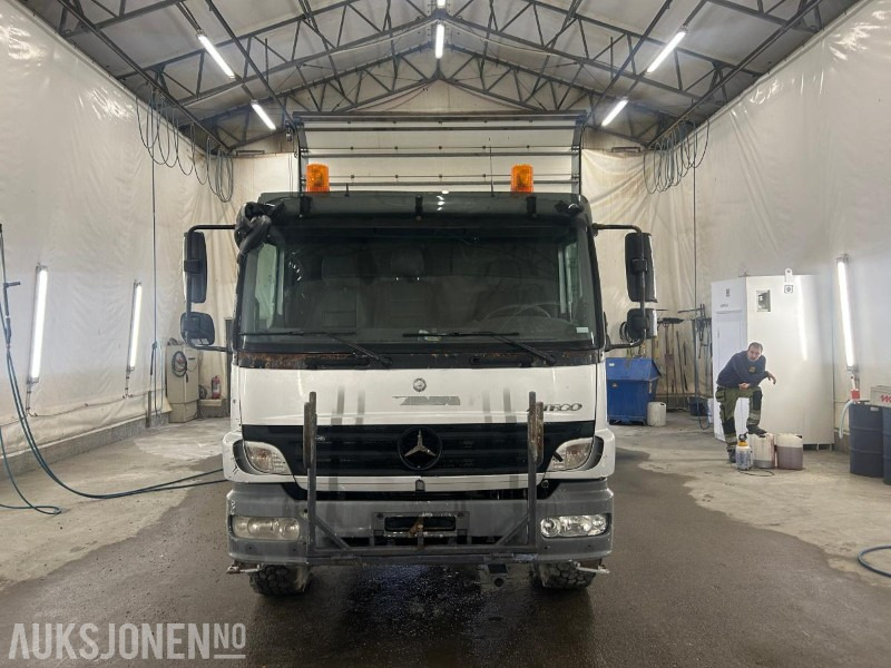 2010 Mercedes-Benz Atego 1222 4x4 chassis - Вантажівка шасі: фото 3 2010 Mercedes-Benz Atego 1222 4x4 chassis - Вантажівка шасі: фото 3