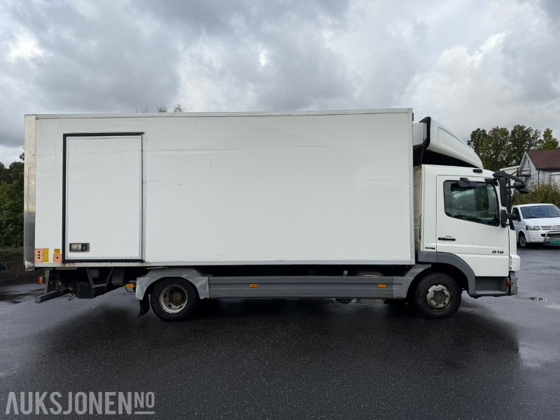 2010 Mercedes-Benz Atego 818 skapbil m/ Thermo King og Zepro bakløft - Вантажівка з закритим кузовом: фото 4 2010 Mercedes-Benz Atego 818 skapbil m/ Thermo King og Zepro bakløft - Вантажівка з закритим кузовом: фото 4