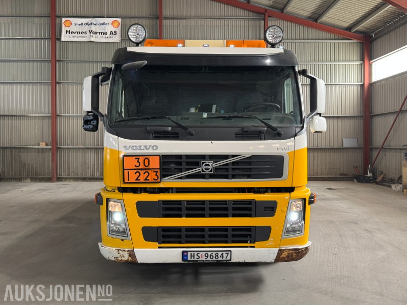 2010 Volvo FM 370 tankbil med 12000 liters tank - Вантажівка цистерна: фото 3 2010 Volvo FM 370 tankbil med 12000 liters tank - Вантажівка цистерна: фото 3