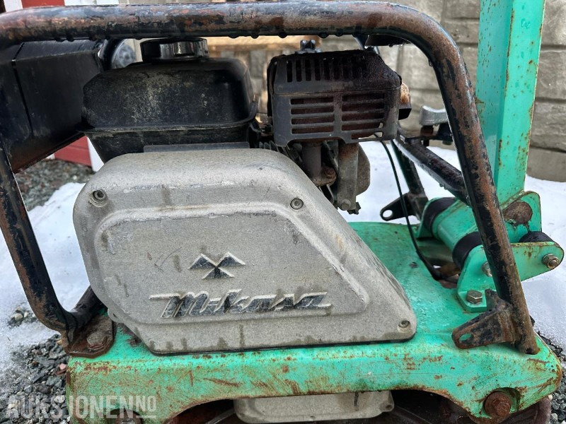 Каток 2012 Mikasa MVH 150G hoppetusse: фото 6