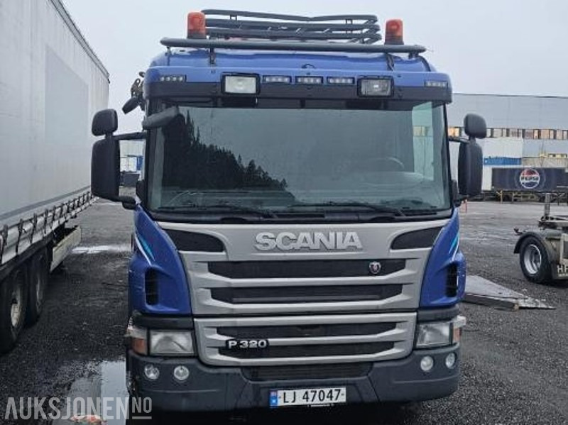 2012 Scania P-serie P320 kranbil med bakløft - Вантажівка з маніпулятором: фото 4 2012 Scania P-serie P320 kranbil med bakløft - Вантажівка з маніпулятором: фото 4