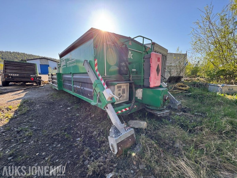 2013 ATC Asfalt Termo container med emulsjonstank / Asfalt lappemaskin - Будівельне обладнання: фото 3 2013 ATC Asfalt Termo container med emulsjonstank / Asfalt lappemaskin - Будівельне обладнання: фото 3