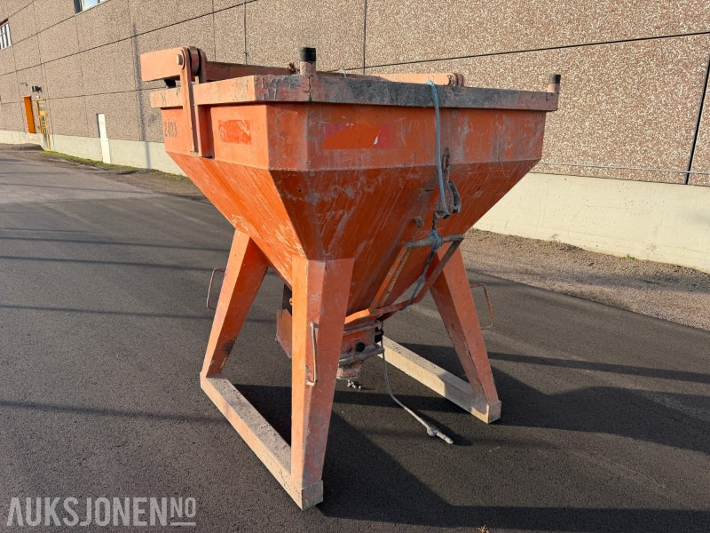 2013 Eichinger Betongtobb 1500L, med uttømmingsmekanisme - Будівельне обладнання: фото 1 2013 Eichinger Betongtobb 1500L, med uttømmingsmekanisme - Будівельне обладнання: фото 1