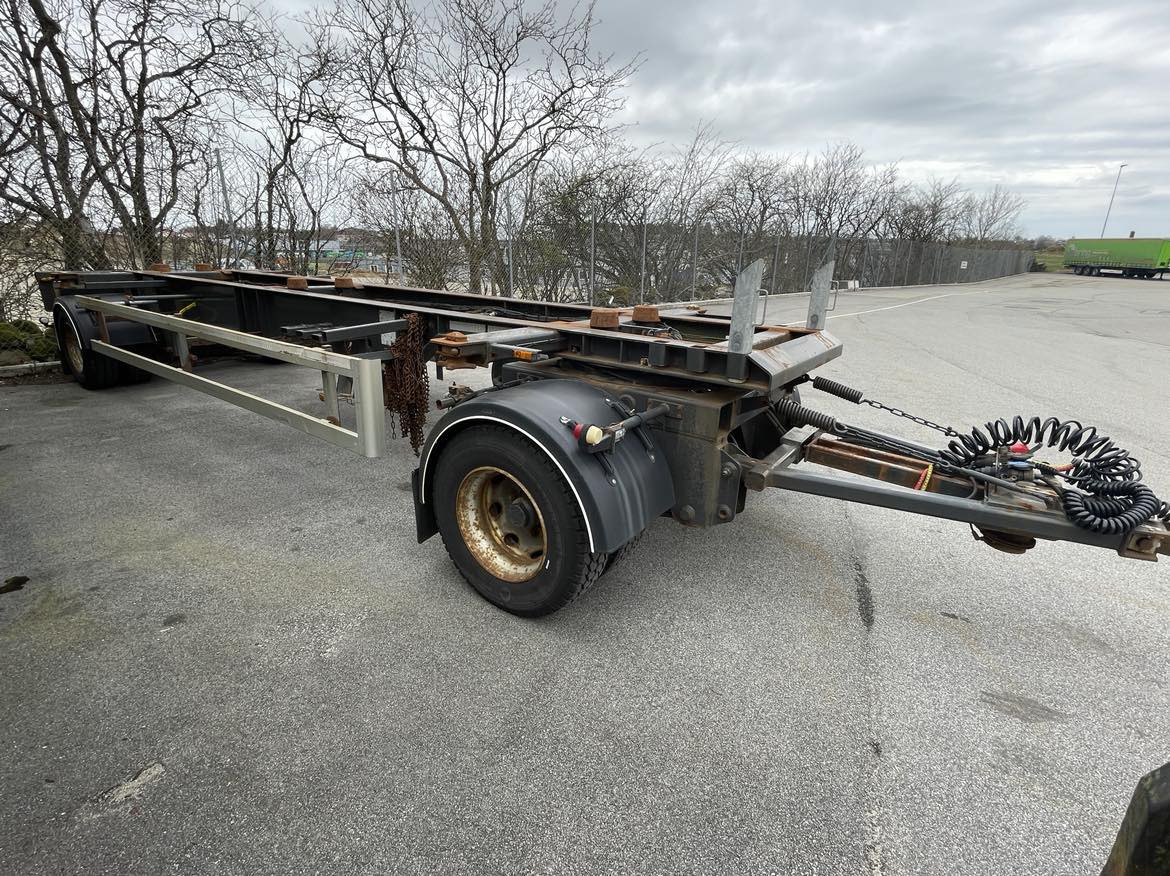 2013 HFR 2 Axle Full Trailer Containerchassie. 2 akslet. - Контейнеровоз/ Змінний кузов причіп: фото 2 2013 HFR 2 Axle Full Trailer Containerchassie. 2 akslet. - Контейнеровоз/ Змінний кузов причіп: фото 2
