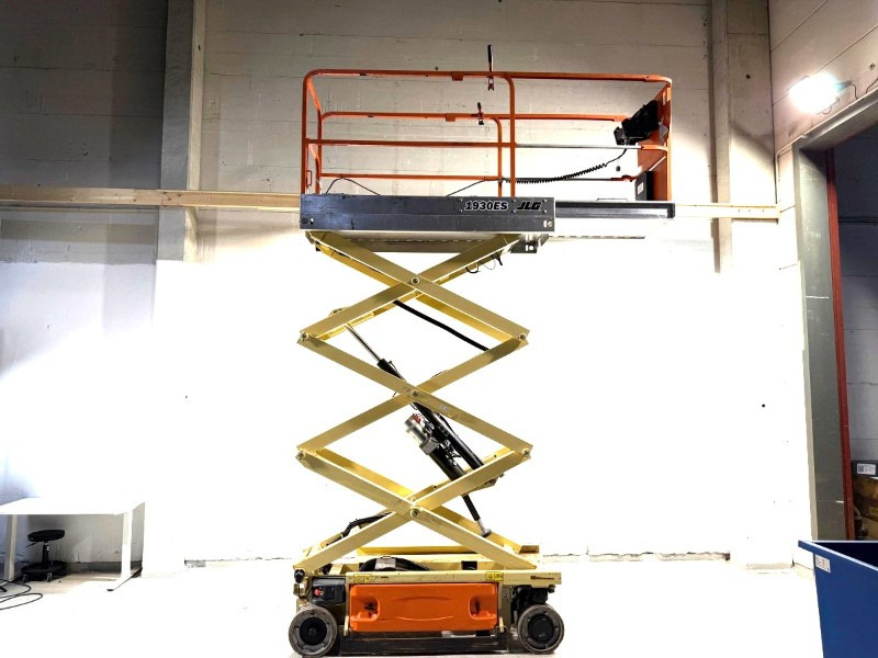 2014 JLG 1930 ES sakselift med arbeidshøyde på 7,8 meter - Підйомник: фото 1 2014 JLG 1930 ES sakselift med arbeidshøyde på 7,8 meter - Підйомник: фото 1