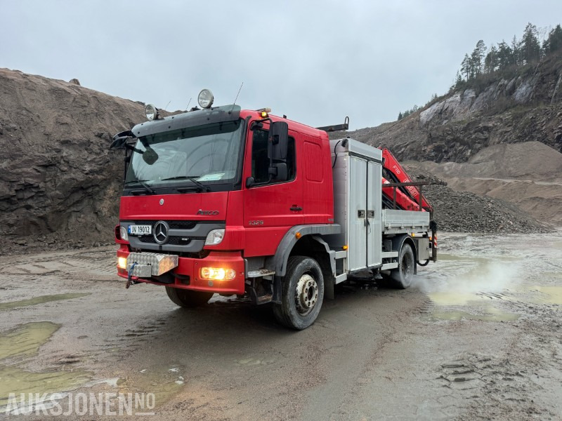 2014 Mercedes-Benz 1329AF/39AT Ateco kranbil / 4x4 - Вантажівка з маніпулятором: фото 2 2014 Mercedes-Benz 1329AF/39AT Ateco kranbil / 4x4 - Вантажівка з маніпулятором: фото 2