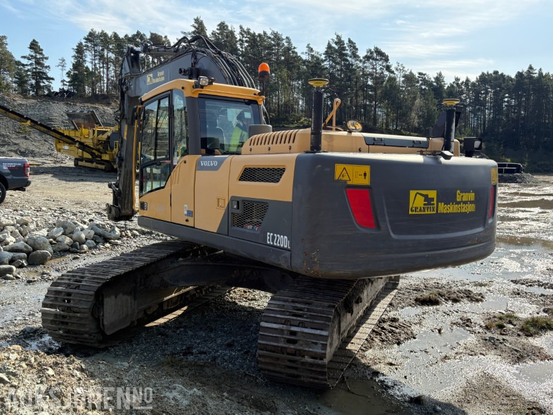2014 Volvo EC 220DL - 10 656 timer - sertifisert - Екскаватор: фото 4 2014 Volvo EC 220DL - 10 656 timer - sertifisert - Екскаватор: фото 4