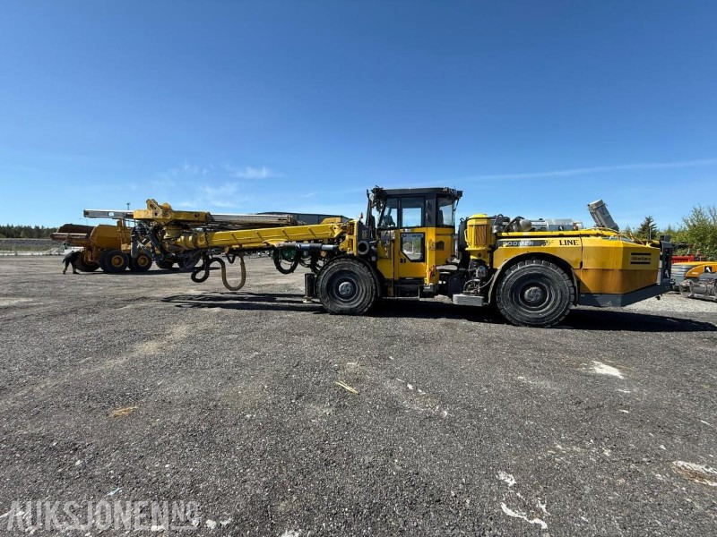 2015 Epiroc BOOMER E2C underjords bore-/tunneleringsrigg - Бурова установка: фото 1 2015 Epiroc BOOMER E2C underjords bore-/tunneleringsrigg - Бурова установка: фото 1