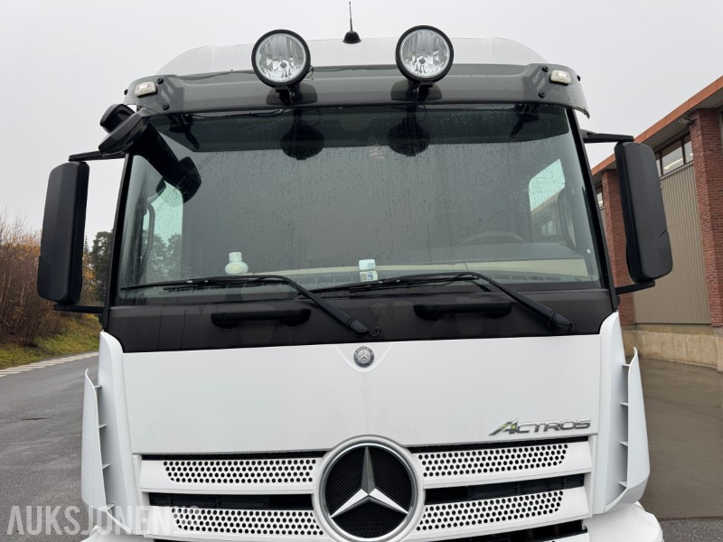 2015 Mercedes-Benz Actros container chassis LAV KM - Контейнеровоз/ Змінний кузов вантажівка: фото 5 2015 Mercedes-Benz Actros container chassis LAV KM - Контейнеровоз/ Змінний кузов вантажівка: фото 5