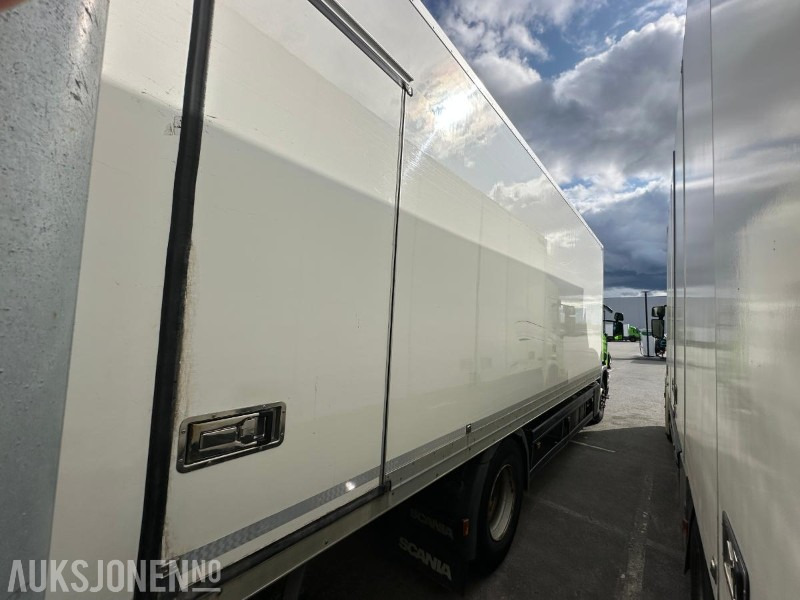 2015 Scania P-serie 280 4*2 - skapbil med løftelem og ryggekamera - Вантажівка з закритим кузовом: фото 4 2015 Scania P-serie 280 4*2 - skapbil med løftelem og ryggekamera - Вантажівка з закритим кузовом: фото 4