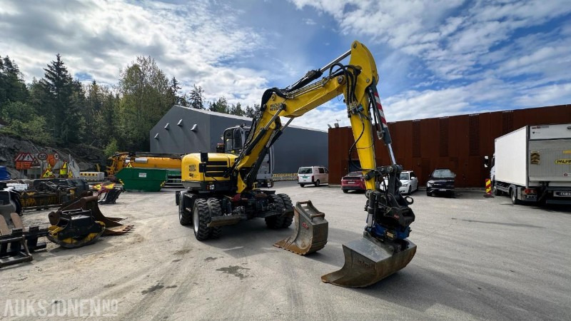 2015 Wacker Neuson EW100 Gravemaskin / Hjulgraver Tiltrotator Pusseskuffe Kabelskuffe 3224 timer - Екскаватор: фото 2 2015 Wacker Neuson EW100 Gravemaskin / Hjulgraver Tiltrotator Pusseskuffe Kabelskuffe 3224 timer - Екскаватор: фото 2