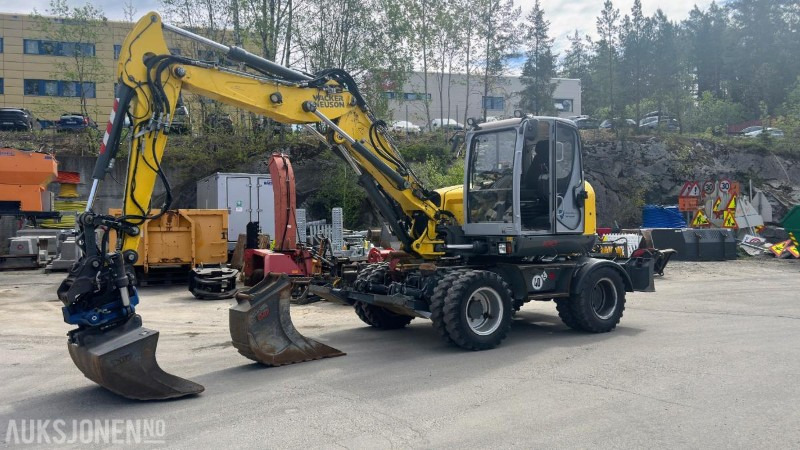 2015 Wacker Neuson EW100 Gravemaskin / Hjulgraver Tiltrotator Pusseskuffe Kabelskuffe 3224 timer - Екскаватор: фото 1 2015 Wacker Neuson EW100 Gravemaskin / Hjulgraver Tiltrotator Pusseskuffe Kabelskuffe 3224 timer - Екскаватор: фото 1