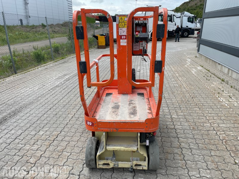 2016 JLG 1230 ES Mastelift med 5,5 m arbeidshøyde - Підйомник: фото 4 2016 JLG 1230 ES Mastelift med 5,5 m arbeidshøyde - Підйомник: фото 4