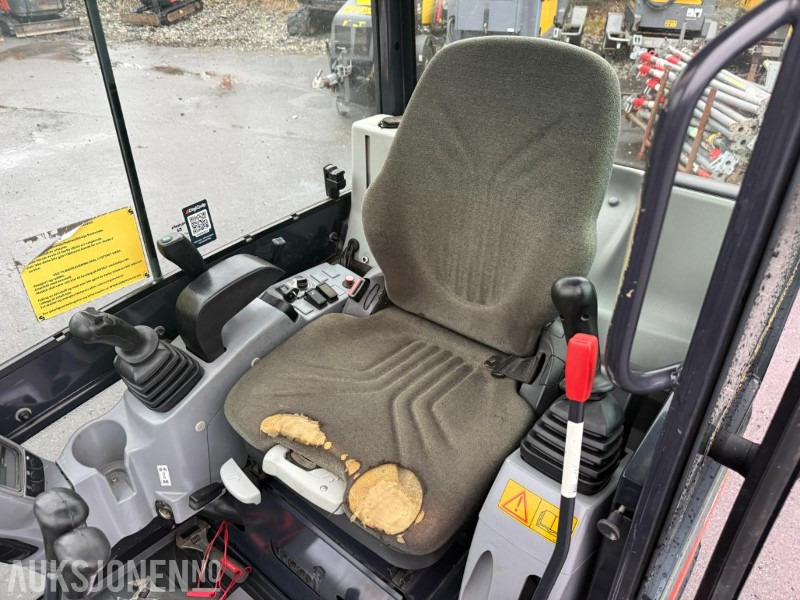 Міні-екскаватор 2016 Kubota KX019-4 MINIGRAVER NYE BELTER SERVICEHISTORIKK NY SERVICE 12/25.: фото 16