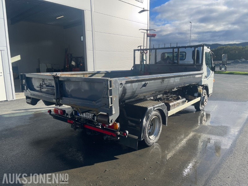 2017 Mitsubishi Fuso Canter planbil med tipp - Бортова вантажівка/ Платформа: фото 4 2017 Mitsubishi Fuso Canter planbil med tipp - Бортова вантажівка/ Платформа: фото 4