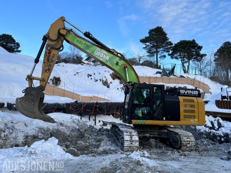 2018 Cat 323FL Z-Line - Elektrisk gravemaskin med R8 Rototilt - Sentralsmøring - 3 skuffer - Makin 3D GPS Maskinstyring - Екскаватор: фото 1 2018 Cat 323FL Z-Line - Elektrisk gravemaskin med R8 Rototilt - Sentralsmøring - 3 skuffer - Makin 3D GPS Maskinstyring - Екскаватор: фото 1