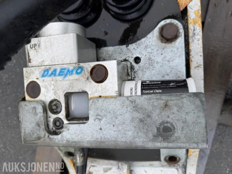 2018 Daemo Alicon B180 pigghammer med S70 feste - Будівельне обладнання: фото 5 2018 Daemo Alicon B180 pigghammer med S70 feste - Будівельне обладнання: фото 5