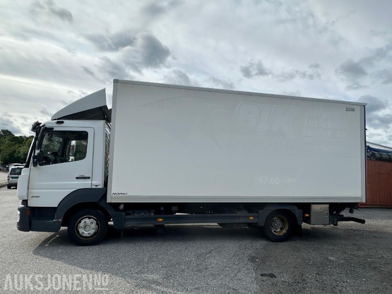 2018 Mercedes-Benz ATEGO - Вантажівка з закритим кузовом: фото 2 2018 Mercedes-Benz ATEGO - Вантажівка з закритим кузовом: фото 2