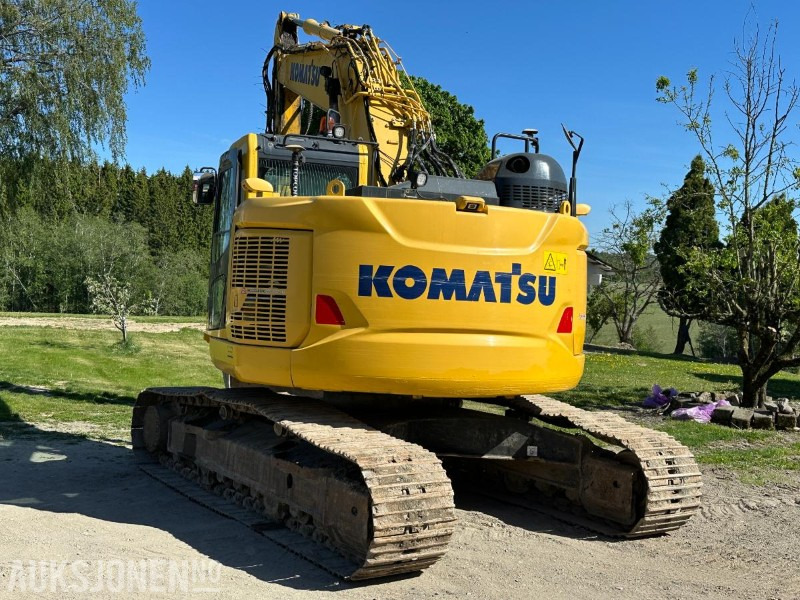 2019 Komatsu PC228USLC-11 - Gravemaskin - Tiltrotator R8 - Topcon GPS - 2skuffer - Sentralsmøring - 4467timer - Екскаватор: фото 3 2019 Komatsu PC228USLC-11 - Gravemaskin - Tiltrotator R8 - Topcon GPS - 2skuffer - Sentralsmøring - 4467timer - Екскаватор: фото 3