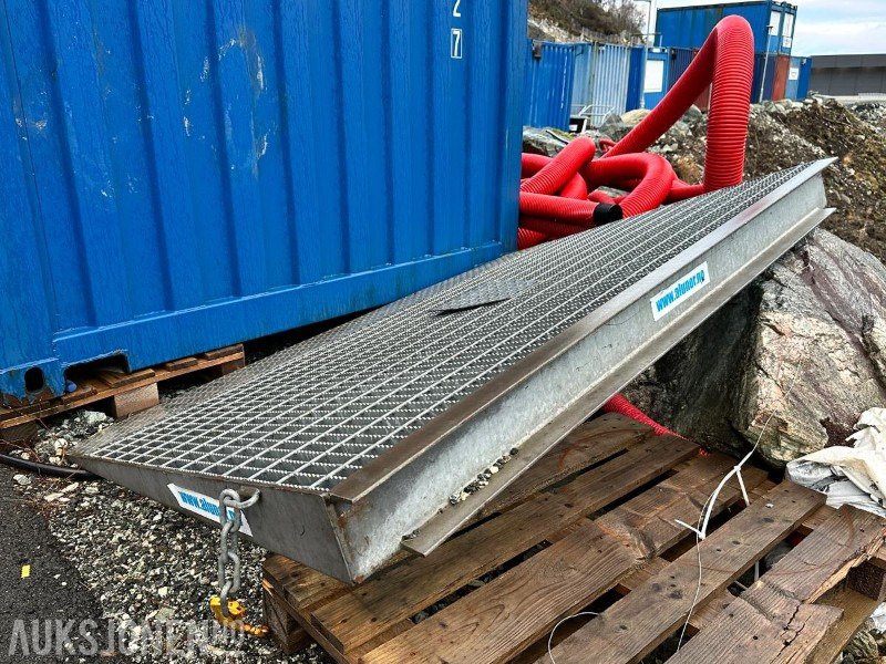 2020 Lintec container-rampe, kap 6000 kg - Будівельне обладнання: фото 2 2020 Lintec container-rampe, kap 6000 kg - Будівельне обладнання: фото 2