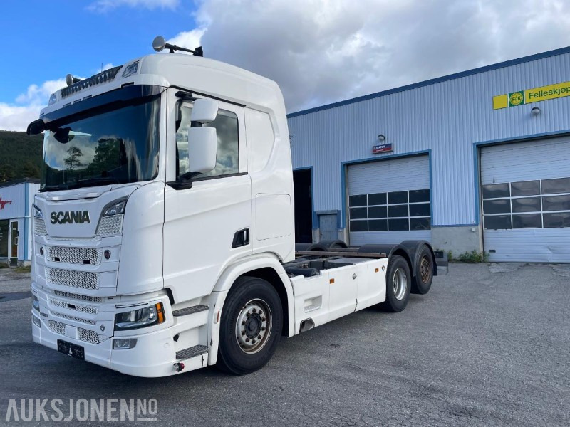 2020 Scania R580 6X2 CHASSIS - 570.526 KM/VBG/HELLUFT - Вантажівка шасі: фото 1 2020 Scania R580 6X2 CHASSIS - 570.526 KM/VBG/HELLUFT - Вантажівка шасі: фото 1