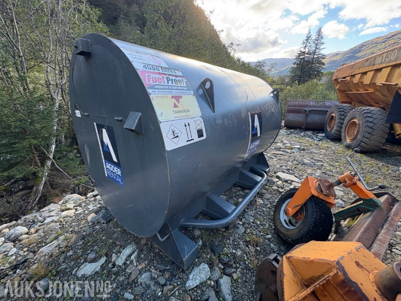 2021 Fuel Proof 4500 liter dobbelvegget dieseltank med pumpeanlegg - Будівельне обладнання: фото 4 2021 Fuel Proof 4500 liter dobbelvegget dieseltank med pumpeanlegg - Будівельне обладнання: фото 4