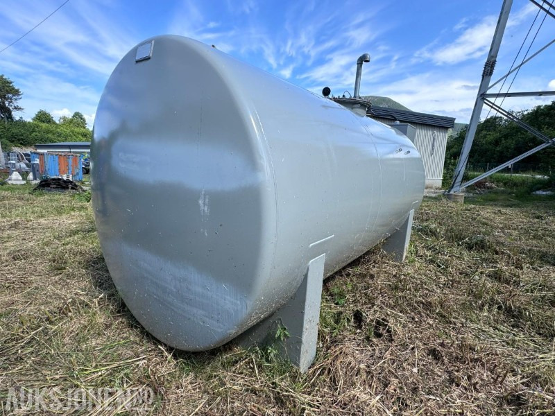 2022 Veratank 10.000 Liter - Dieseltank - Ståltank med dobbelvegg - HDM 80 eco Box - Piusi slangetrommel 10 m slange - OCIO Overfyllingsvern - Будівельне обладнання: фото 3 2022 Veratank 10.000 Liter - Dieseltank - Ståltank med dobbelvegg - HDM 80 eco Box - Piusi slangetrommel 10 m slange - OCIO Overfyllingsvern - Будівельне обладнання: фото 3