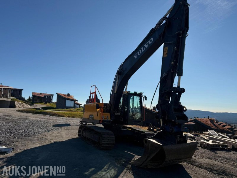 2022 Volvo EC220EL BELTEGRAVER ROTOTILT SERVICEHISTORIKK - Екскаватор: фото 4 2022 Volvo EC220EL BELTEGRAVER ROTOTILT SERVICEHISTORIKK - Екскаватор: фото 4