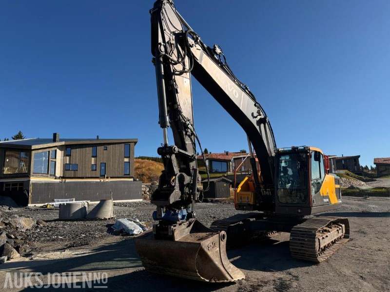 2022 Volvo EC220EL BELTEGRAVER ROTOTILT SERVICEHISTORIKK - Екскаватор: фото 3 2022 Volvo EC220EL BELTEGRAVER ROTOTILT SERVICEHISTORIKK - Екскаватор: фото 3