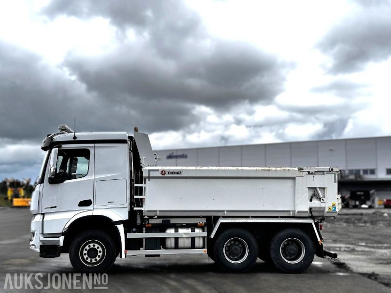 2023 Mercedes-Benz Arocs tippbil m/ Istrail tippkasse – 53 374 km - Самоскид вантажівка: фото 2 2023 Mercedes-Benz Arocs tippbil m/ Istrail tippkasse – 53 374 km - Самоскид вантажівка: фото 2