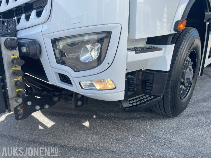 Самоскид вантажівка 2024 Mercedes-Benz Arocs 1842 4x4 Kombibil m/brøyteopplegg – Kun 13 000 km - Som NY!: фото 8