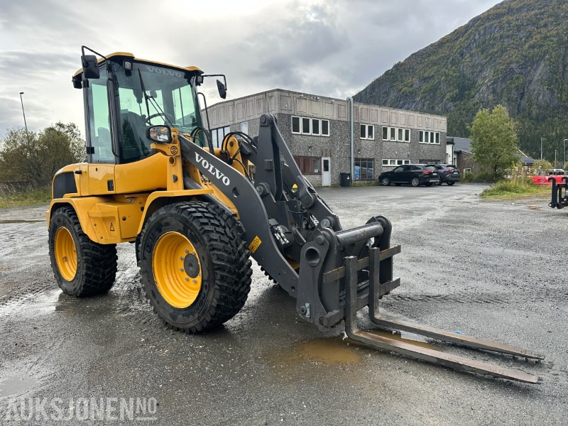 2024 Volvo L35GT HJULLASTER MED PALLEGAFFLER - 256 TIMER - Колісний навантажувач: фото 2 2024 Volvo L35GT HJULLASTER MED PALLEGAFFLER - 256 TIMER - Колісний навантажувач: фото 2