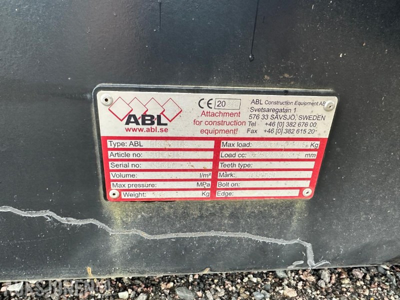 ABL Meget kraftig kranarm med CAT 972 / 982 Feste - Ubrukt og ny - Будівельне обладнання: фото 3 ABL Meget kraftig kranarm med CAT 972 / 982 Feste - Ubrukt og ny - Будівельне обладнання: фото 3