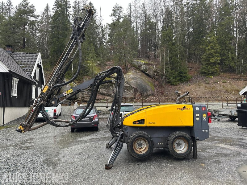 Atlas Copco FlexiROC T15R 2013 – Borerigg med ILMEG – Fjernkontroll- 1909 Timer - Бурова установка: фото 1 Atlas Copco FlexiROC T15R 2013 – Borerigg med ILMEG – Fjernkontroll- 1909 Timer - Бурова установка: фото 1