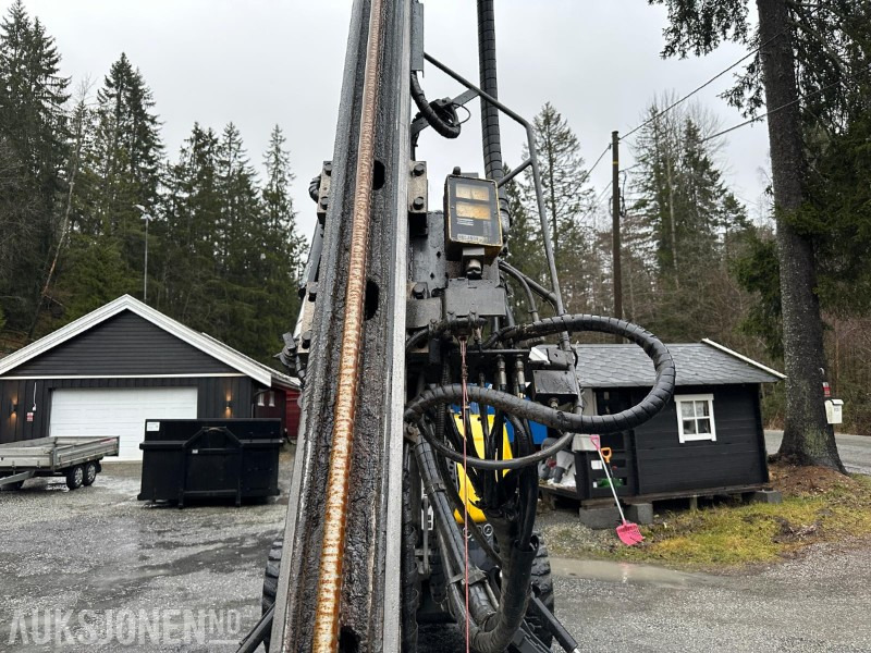 Atlas Copco FlexiROC T15R 2013 – Borerigg med ILMEG – Fjernkontroll- 1909 Timer - Бурова установка: фото 5 Atlas Copco FlexiROC T15R 2013 – Borerigg med ILMEG – Fjernkontroll- 1909 Timer - Бурова установка: фото 5