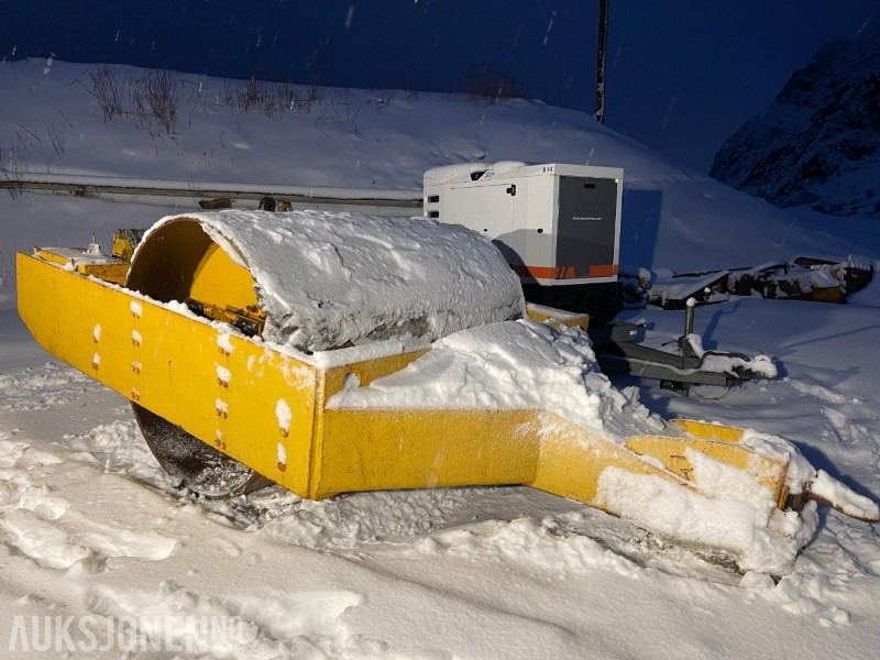 Dynapac Slepevals - Каток: фото 1 Dynapac Slepevals - Каток: фото 1