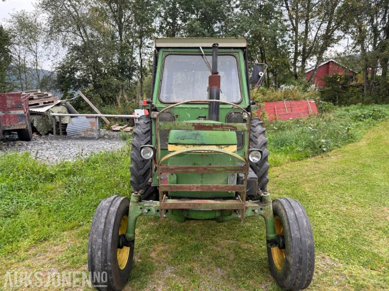 John Deere 1630 - Трактор: фото 2 John Deere 1630 - Трактор: фото 2