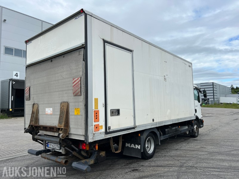 MAN TGL 8.220 15 pll med balkøfter - Вантажівка з закритим кузовом: фото 5 MAN TGL 8.220 15 pll med balkøfter - Вантажівка з закритим кузовом: фото 5